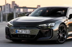 2025 款奧迪 RS E-Tron GT 性能更強大